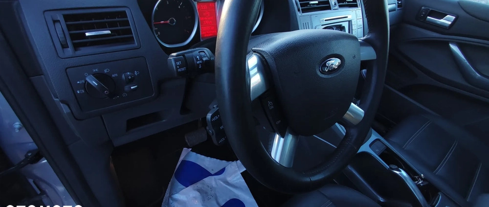 Ford Kuga cena 39900 przebieg: 230200, rok produkcji 2011 z Giżycko małe 301